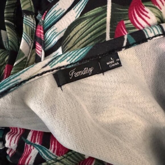 ROMPER de Verano con estampado tropical (Women’s Plunge Printed Summer Romper) - Picture 6 of 6